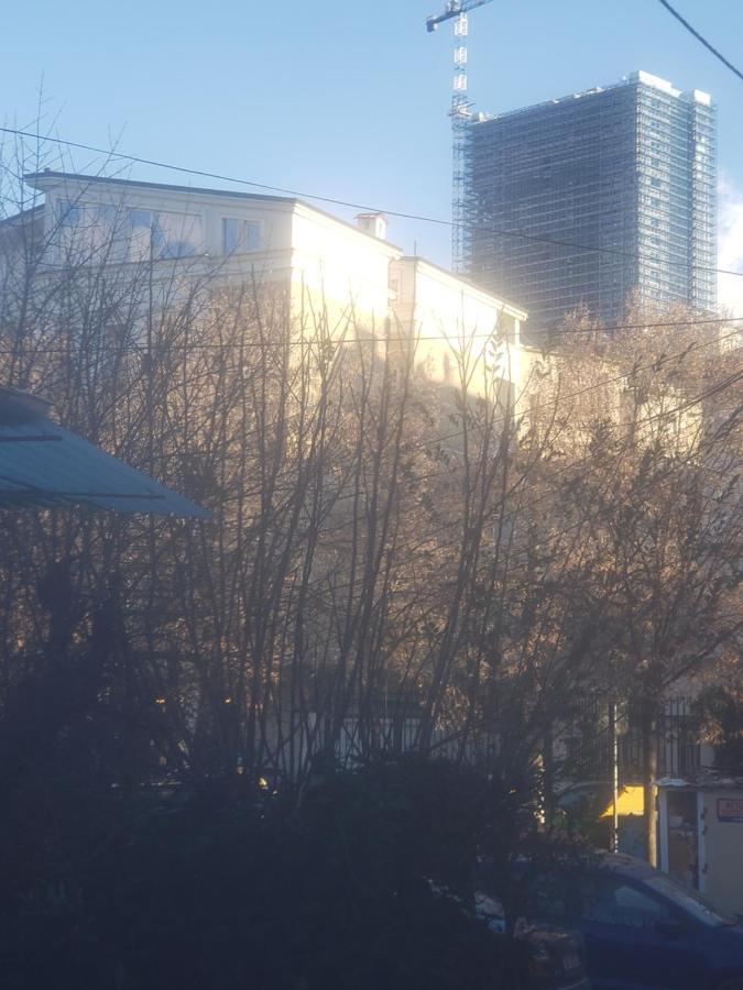Hostel Oakland Tirana Zewnętrze zdjęcie
