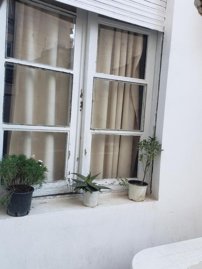 Hostel Oakland Tirana Zewnętrze zdjęcie