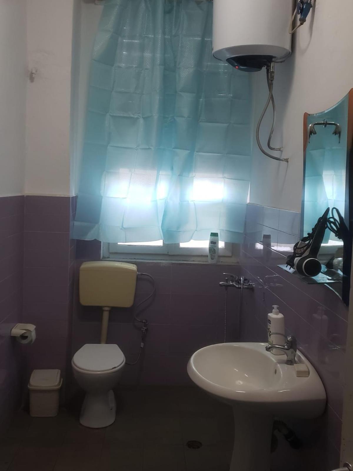 Hostel Oakland Tirana Zewnętrze zdjęcie